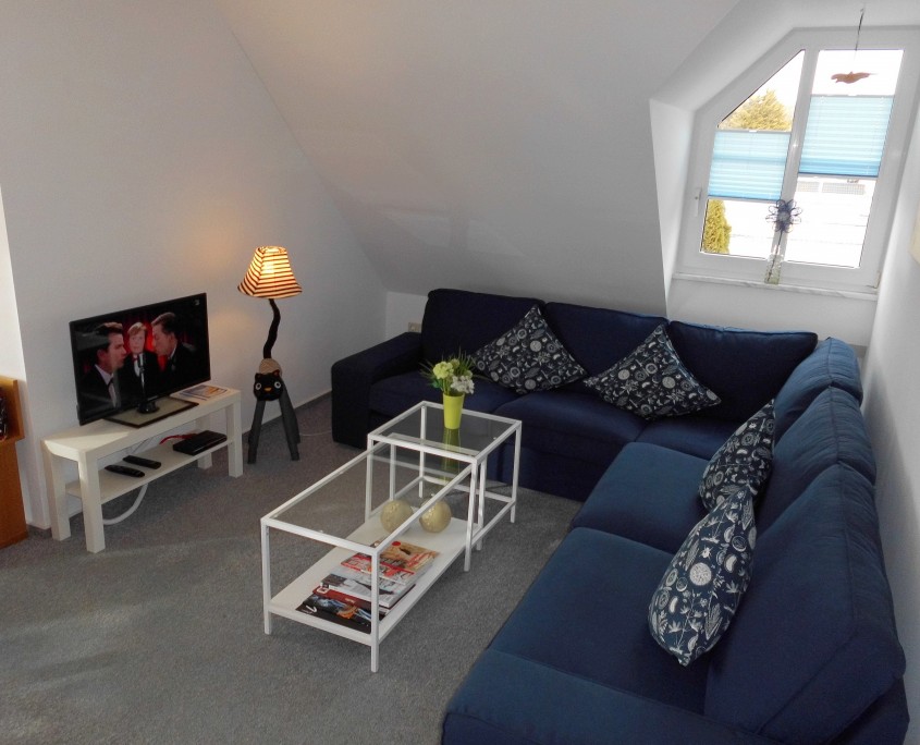 Wohnzimmer App. Garten