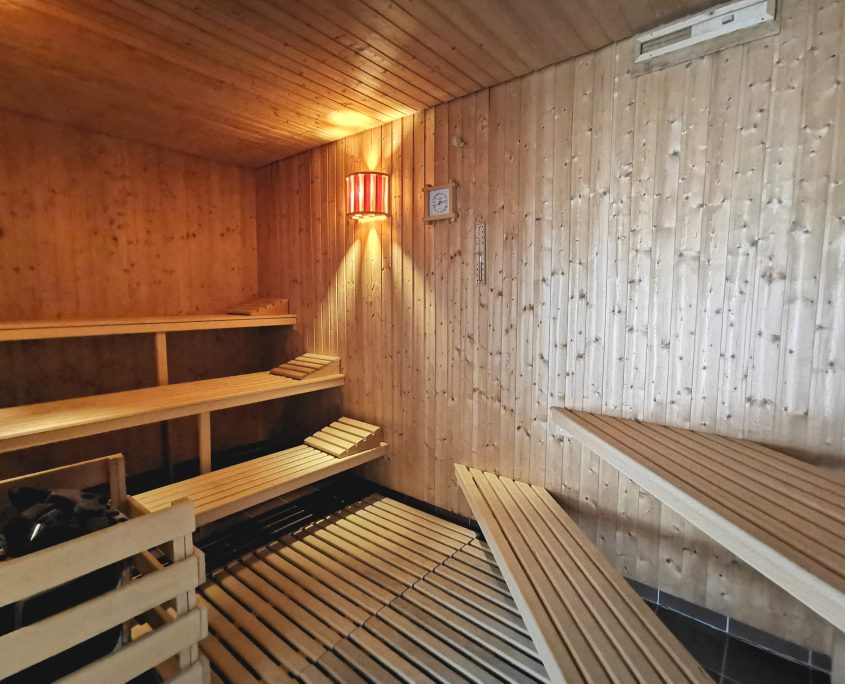 große Sauna